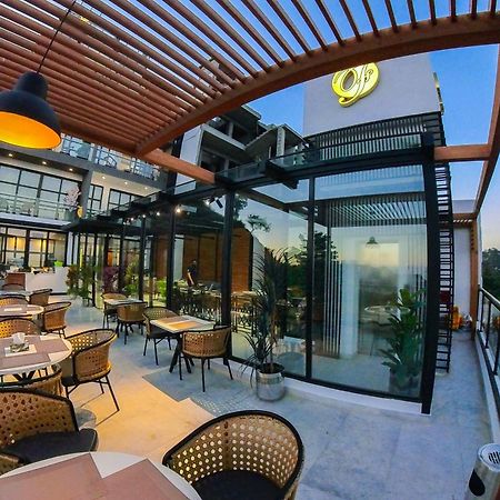 Fiora Hotel Murree Dış mekan fotoğraf