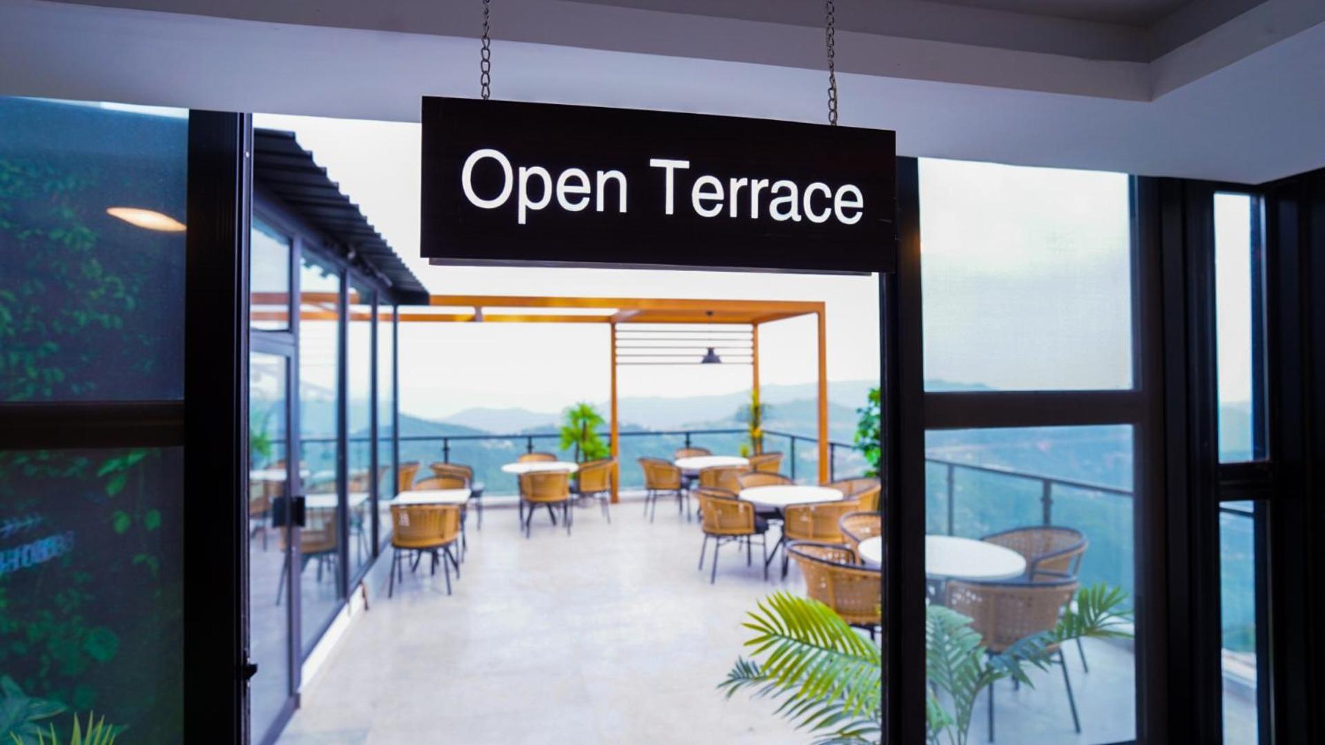 Fiora Hotel Murree Dış mekan fotoğraf